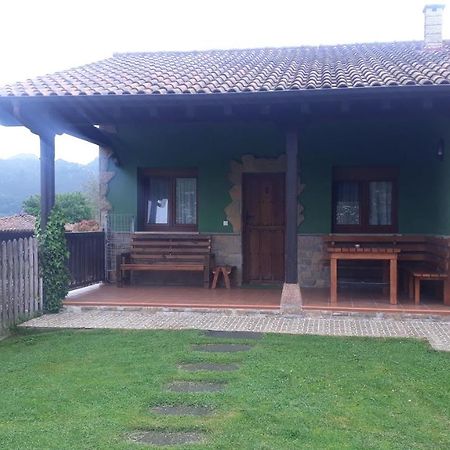 Coviellador Cangas de Onís Casa de hóspedes Exterior foto
