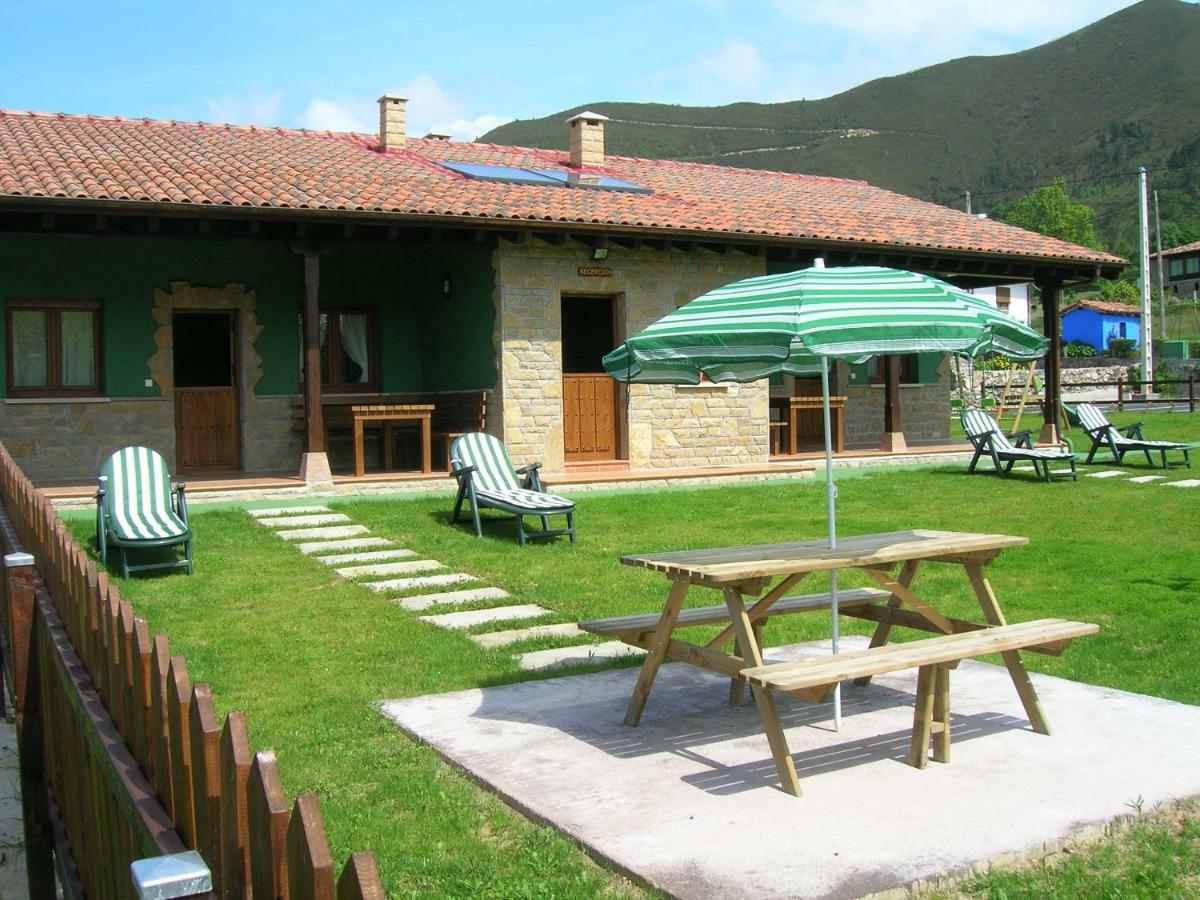 Coviellador Cangas de Onís Casa de hóspedes Exterior foto