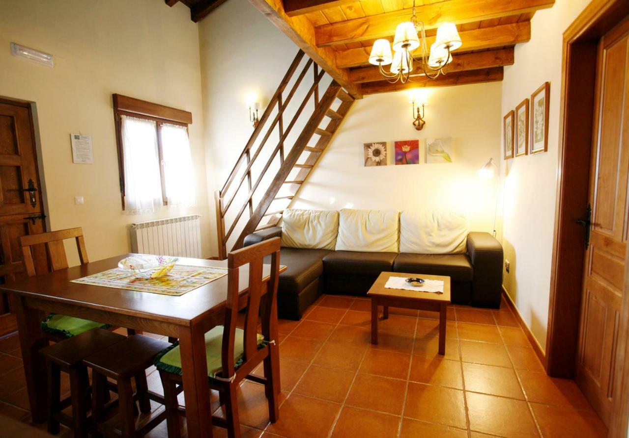 Coviellador Cangas de Onís Casa de hóspedes Exterior foto